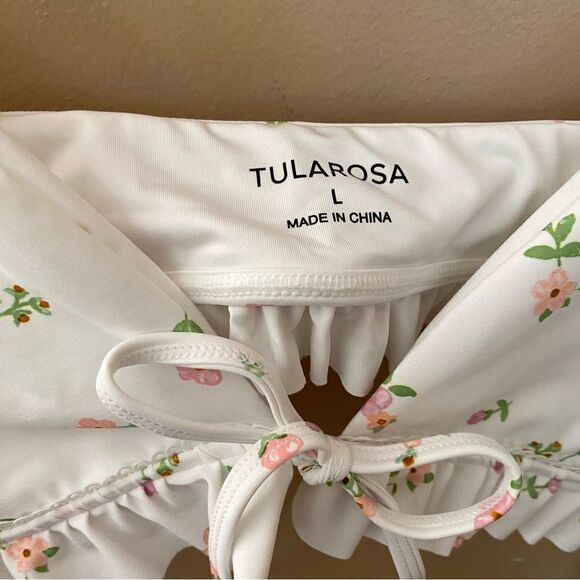 Tularosa Dreamer Bikini Top tea party floral ruffle swimsuit Revolve NWT L - Picture 10 of 13